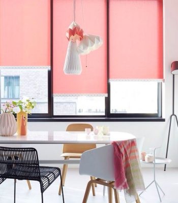 Tailor-made roller blinds Dubai